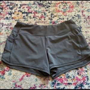 Athleta Ready Set Go Shorts - Size Small